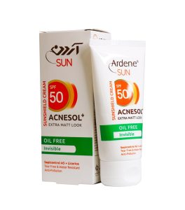 کرم ضد آفتاب بی رنگ آکنه سل آردن SPF50 مناسب پوست چرب 50 گرمی